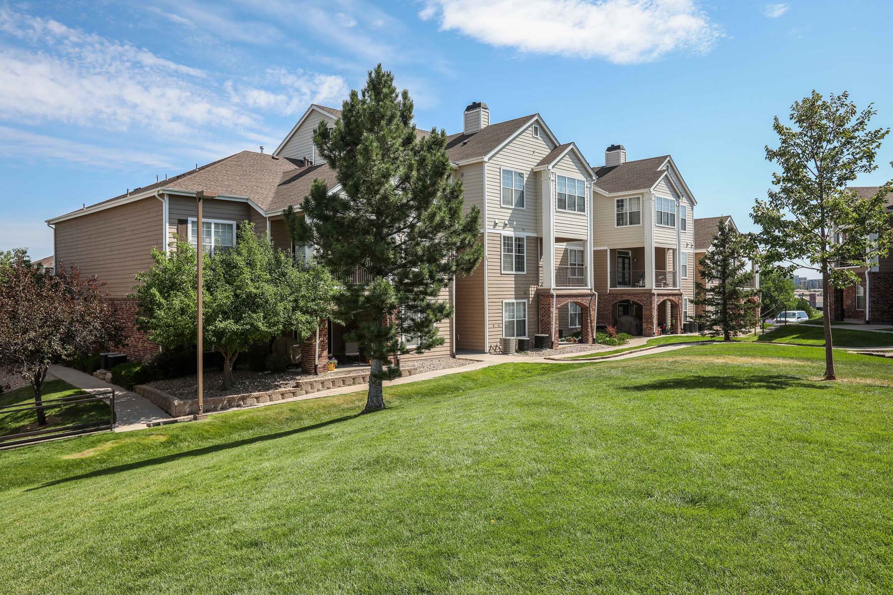 Emmersyn At Lone Tree Apartments, 9760 Rosemont Ave, Lone Tree, CO